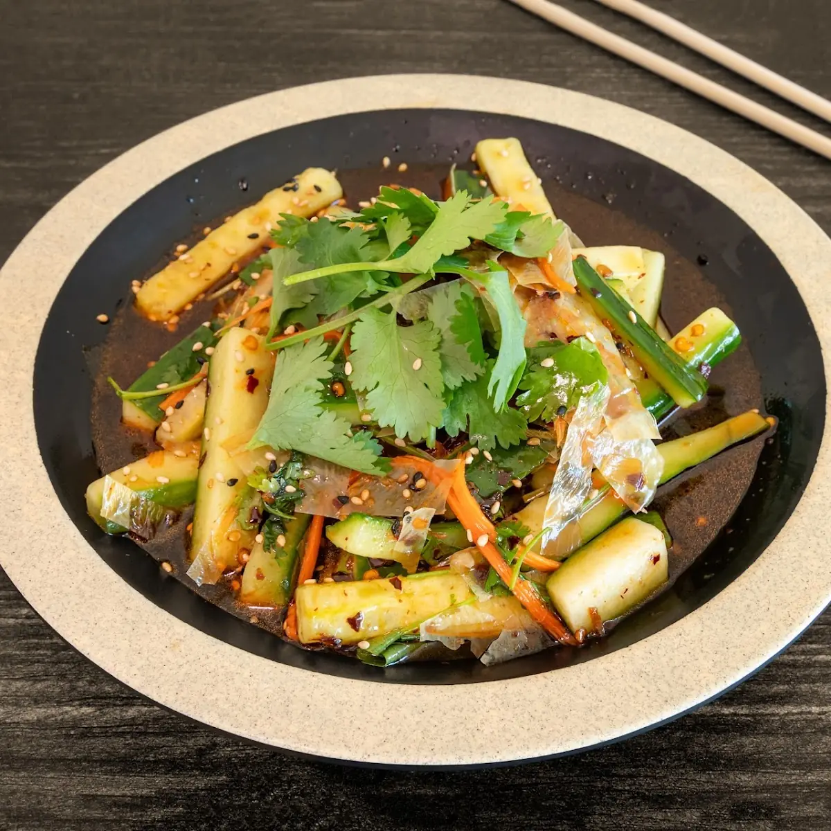 spicy cucumber salad 凉拌黄瓜